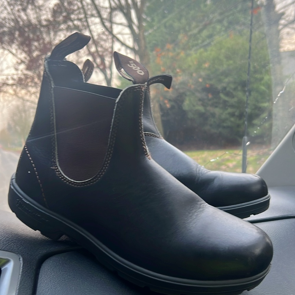 Blundstone Tasmania Australia #500 brown boots Men’s 8.5.